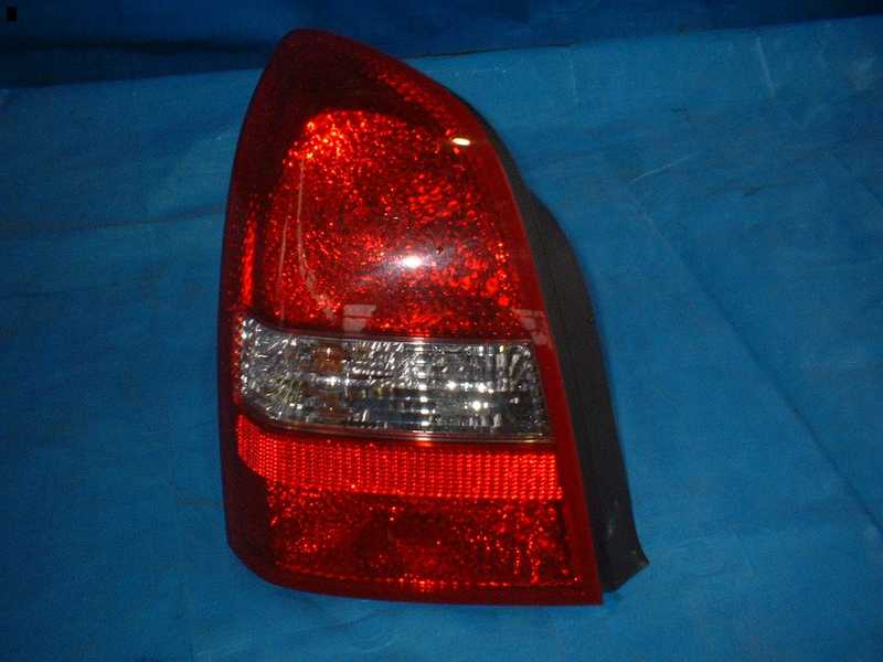 Nissan Primera P12 ���� Nissan Primera